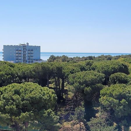 Rosato Double Sea View Apartment Lignano Sabbiadoro Extérieur photo