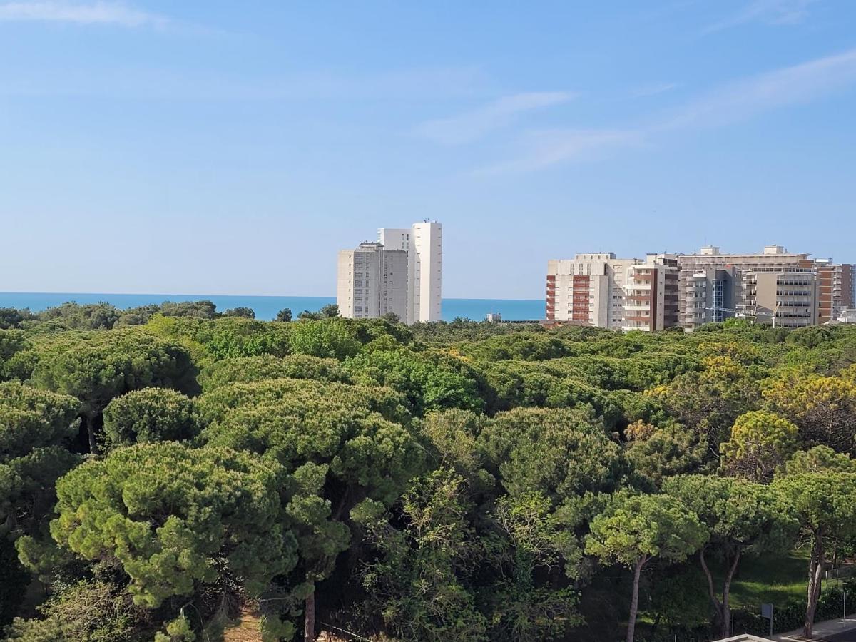 Rosato Double Sea View Apartment Lignano Sabbiadoro Extérieur photo